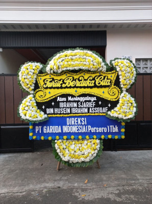 Papan Bunga Duka di Aertembaga